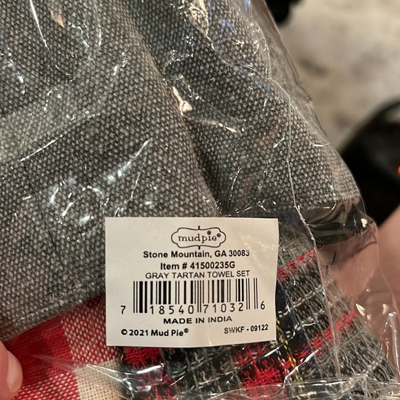 Mud Pie Gray Tartan Towel Bucket Set/NWT - Picture 9 of 9